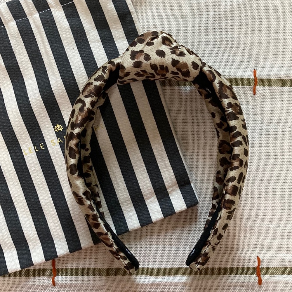 Lele Sadoughi Leopard Print Knotted Headband in Brown and Cream